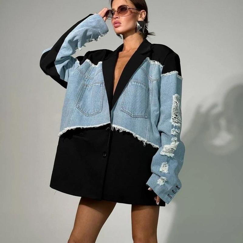 Women's Distressed Denim Patchwork Black Blazer, A Niche, Designer-style Loose Casual Color-block Jacket, Perfect For Spring, Autumn And Winter