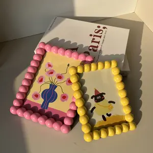 Cute Resin Decorative Photo Frame, Home Decor Item, Desktop Photo Display Stand, Suitable for Displaying Family Photos, Can Accommodate 6-inch/7-inch Photos