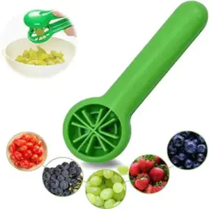 Handheld Strawberry Slicer, 1 Count Portable Grape Slicer, Grape Cutter, Manual Fruit Cutter For Home Kitchen Outdoor Camping Picnic
