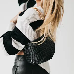 Bold Metal Chain Shoulder Strap - Stylish Accessory for Your Fashion Needs