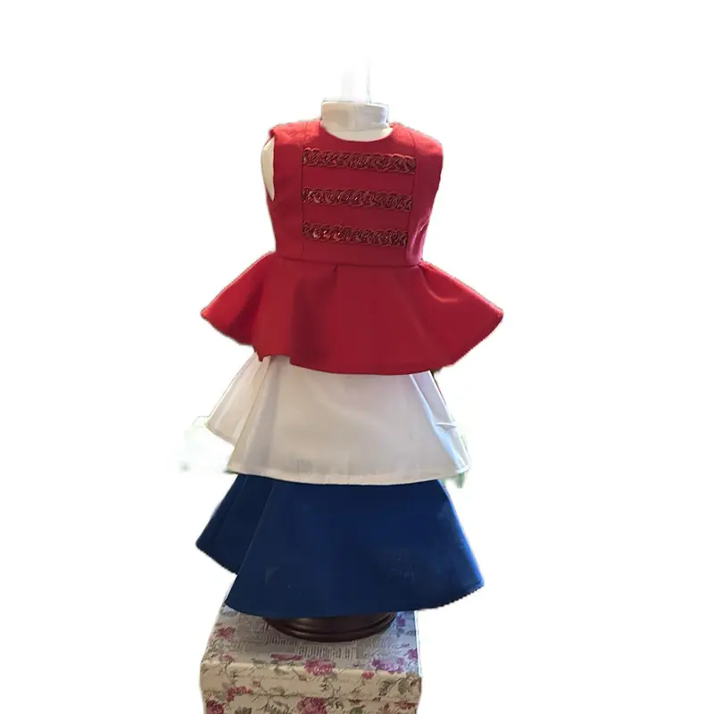 America Tiered Gown with Peephole Back Design Elegance Formal