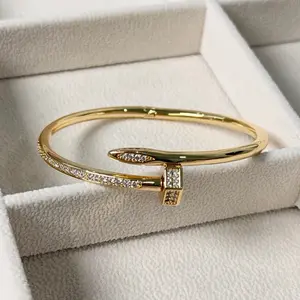 Nail bangle gold plated 18 k size small mediano