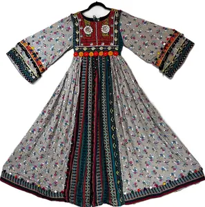 Long Gray Afghan Dress With Green Detailing. Clothes Elegant Matching