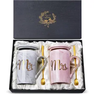 Wedding Gifts for Couples 2026, Gifts for Bridal Shower Engagement Bride and Groom Anniversary, 14oz Ceramic Marble Mr and Mrs Mugs Set with Real Gold Foil, Greeting Card, Luxury Gift Box