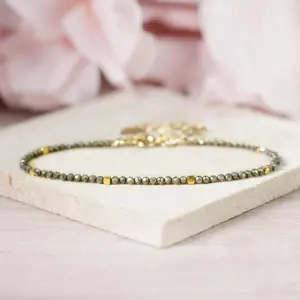 Natural Dainty Faceted Pyrite Tiny Beads Crystal Healing Charka Crystal Gold-Plated Chain Minimalist Bracelet Gift for Women