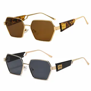 Trendy Polygonal Geometric Sunglasses for Women Men, UV400 Protection Retro Y2K Shades, Fashion Oversized Square Sunglasses for Streetwear, Stylish Outfits