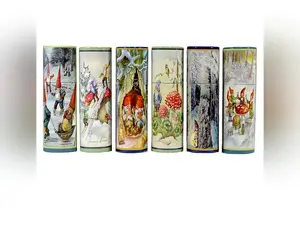 Vintage Gnomes Winter Fun Match Tube