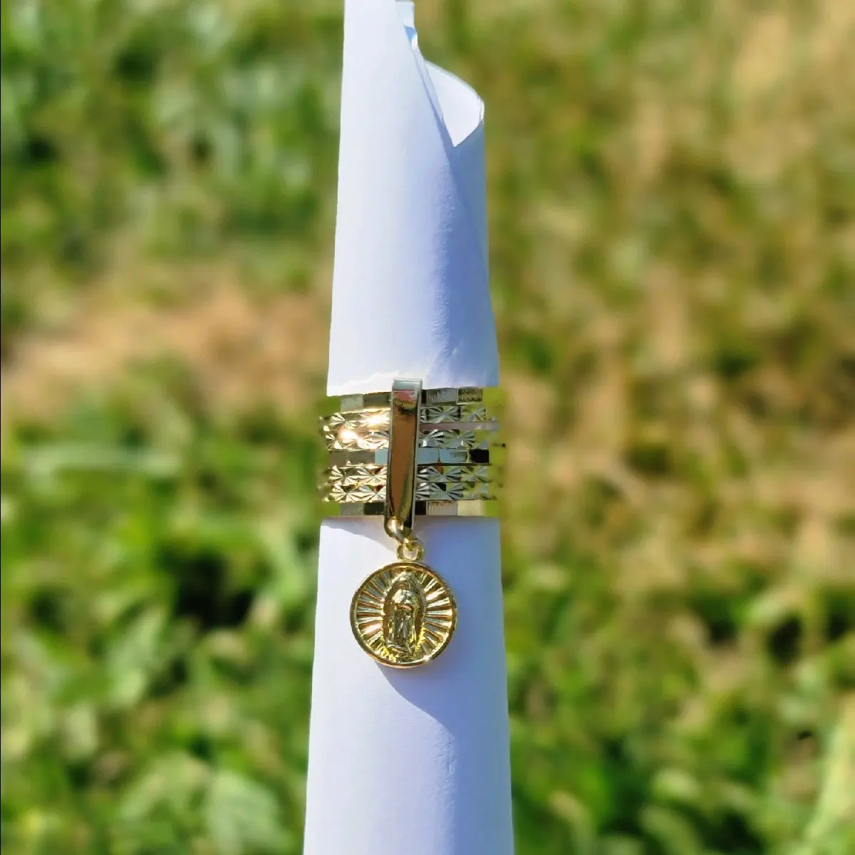 Virgen de guadalupe semanario gold ring Virgen de guadalupe semanario gold ring