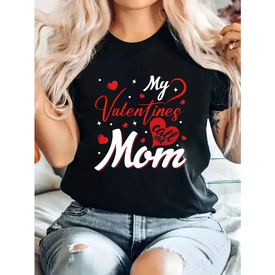 Women's Cotton Crewneck Short-Sleeve T-Shirt, Heart and Love Letter Graphic Pattern, Streetwear Casual Outfit Top, Valentine's Day Gift for Mom, Shortsleeve, Tshirt