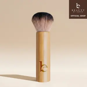 Beauty by Earth Self Tanner Kabuki Facial Brush - Soft Tanning Bamboo Handle Brush for Flawless Even Tanner Blend Streake-Free Blending