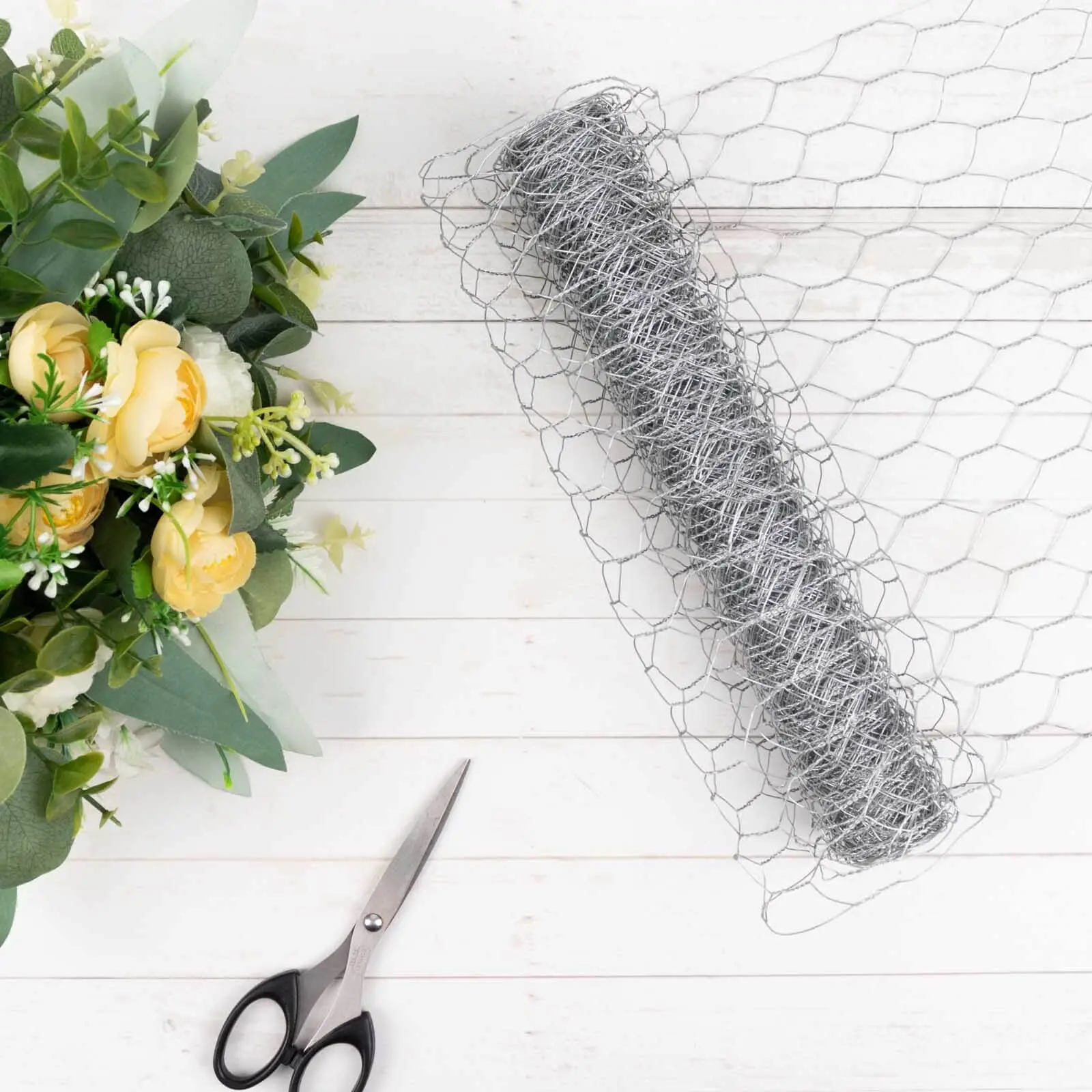 Silver Galvanized Metal Hexagonal Chicken Wire Mesh - 12in x 16ft DIY Beading & Jewelry Making Wire, Gardening Barriers for Outdoor Projects