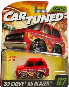 Car Tuned Diecast Series 8 - '69 Chevy K5 Blazer 1:64