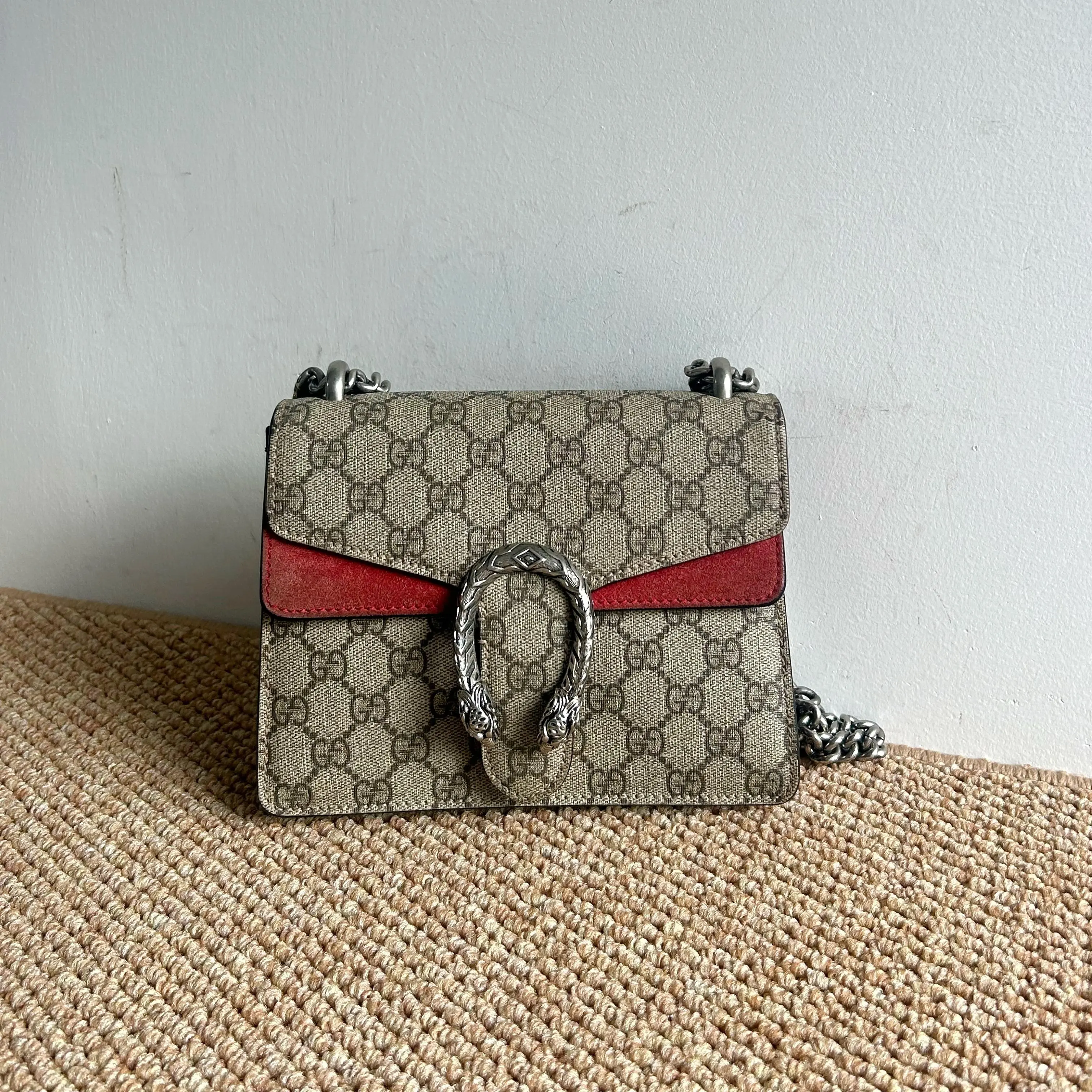 Pre-owned GUCCI Authentic Dionysus Small GG Supreme Chain Shoulder Crossbody Bag