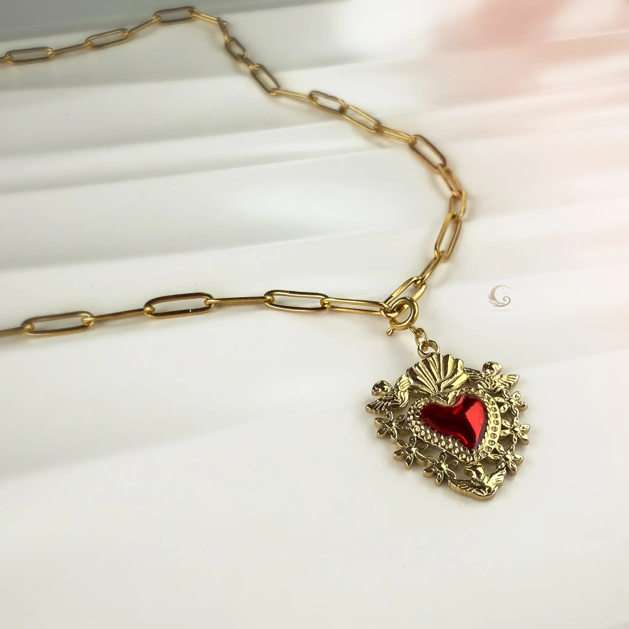 Amara – Sacred Heart Necklace.