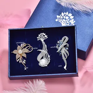 Luxury Pearl Brooch Set for Women Vintage Floral Pearl Corsage Pin Elegant Anti Slip Brooch for Suit Blazer Dress Fashion Pearl Blossom Collar Clip