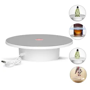Mini Electric Rotating Display Stand, Cosmetic Display Stand, 360° USB-powered Rotating Table, 15 CM In Diameter, Mirror RGB light, Rotates Clockwise, Ideal For Jewelry, Lipstick, Watches