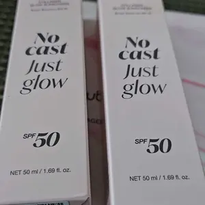 Product Review of [NEW] [medicube] No Cast Just Glow Collagen Sunscreen | SPF 50 Broad Spectrum Face Sunscreen | Lightweight, Non-Sticky, Hydrating Formula | No White Cast or Residue | Peptide, Cica for Soothing & Natural Glow from A**)