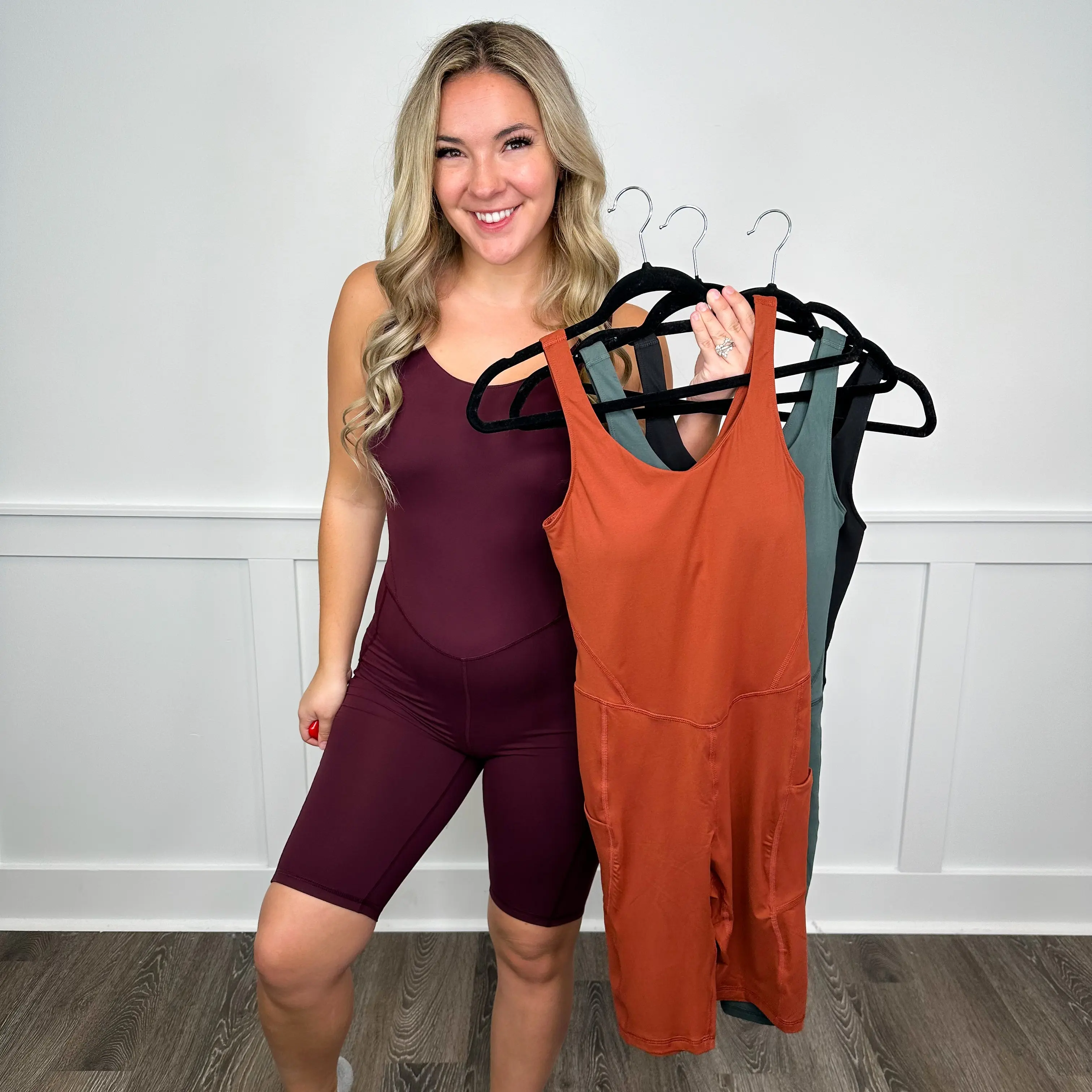 Women's Minimalist Basic Crop Overalls - Sleeveless Fitted Pull-On Romper Layering Piece, All Seasons Fabric, Moderate Stretch, Removable Padding, Soft, Smooth, Comfortable, Boxy, 1XL, Elastane Polyester Blend