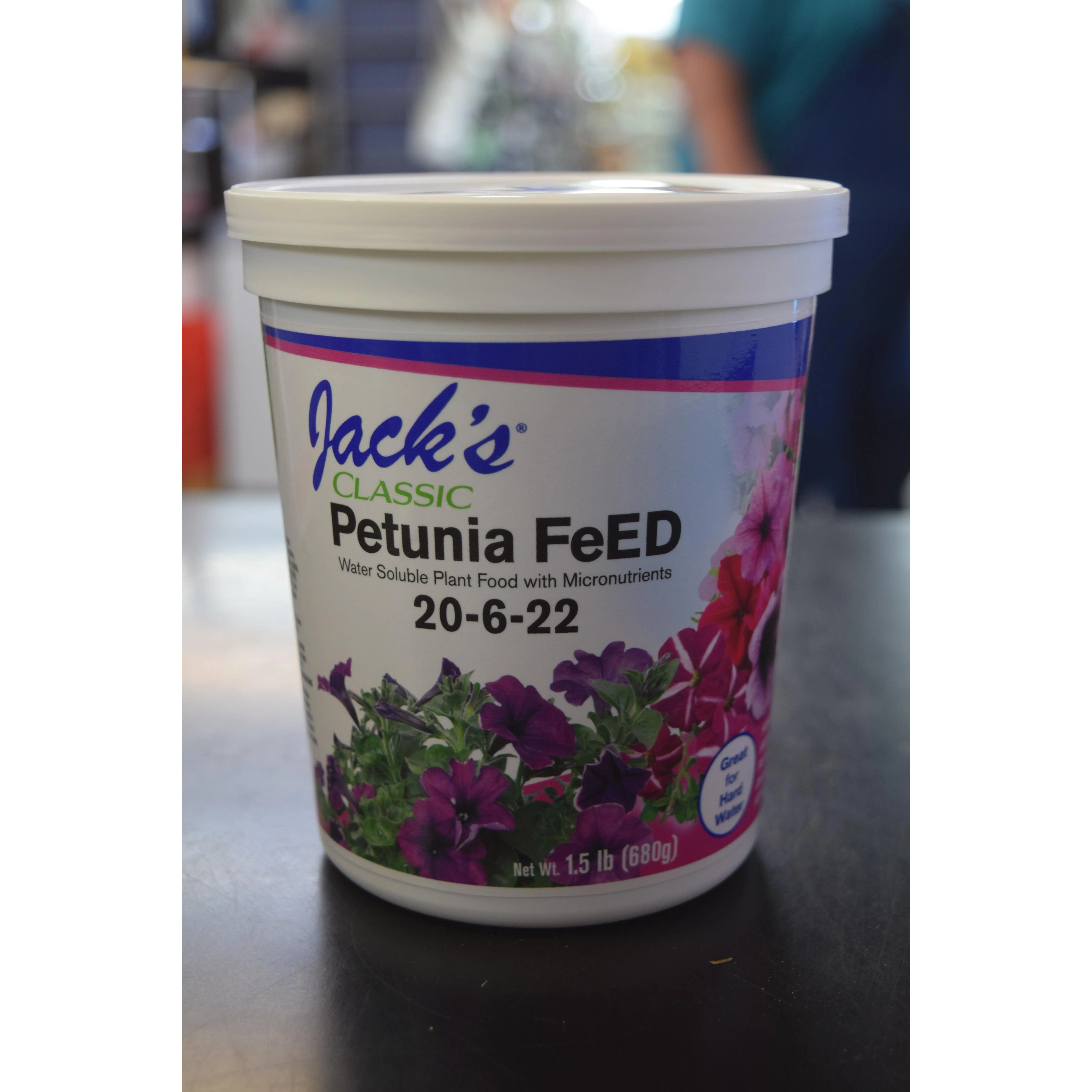 Petunia FeED 20-6-22