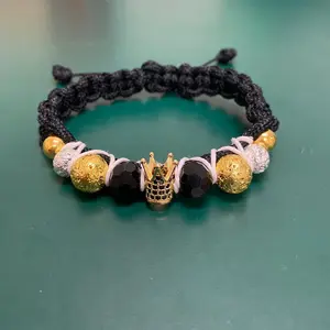 Crowned adjustable macrame bracelet Female Male