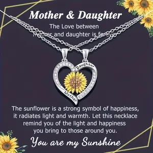 2Pcs Mom and Daughter Sunflower Heart Pendant Love Necklace Hollow Shiny Sunflower Flower Heart Stitching Pendant Necklace Perfect Gift for Mother Anniversary Mother'S Day Birthday Party Gift
