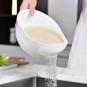Rice Sieve Plastic Colander Kitchen Drain Basket with Handles Rice Bowl Strainer Strainer Basket Sink Drain Kitchen Tools (white)