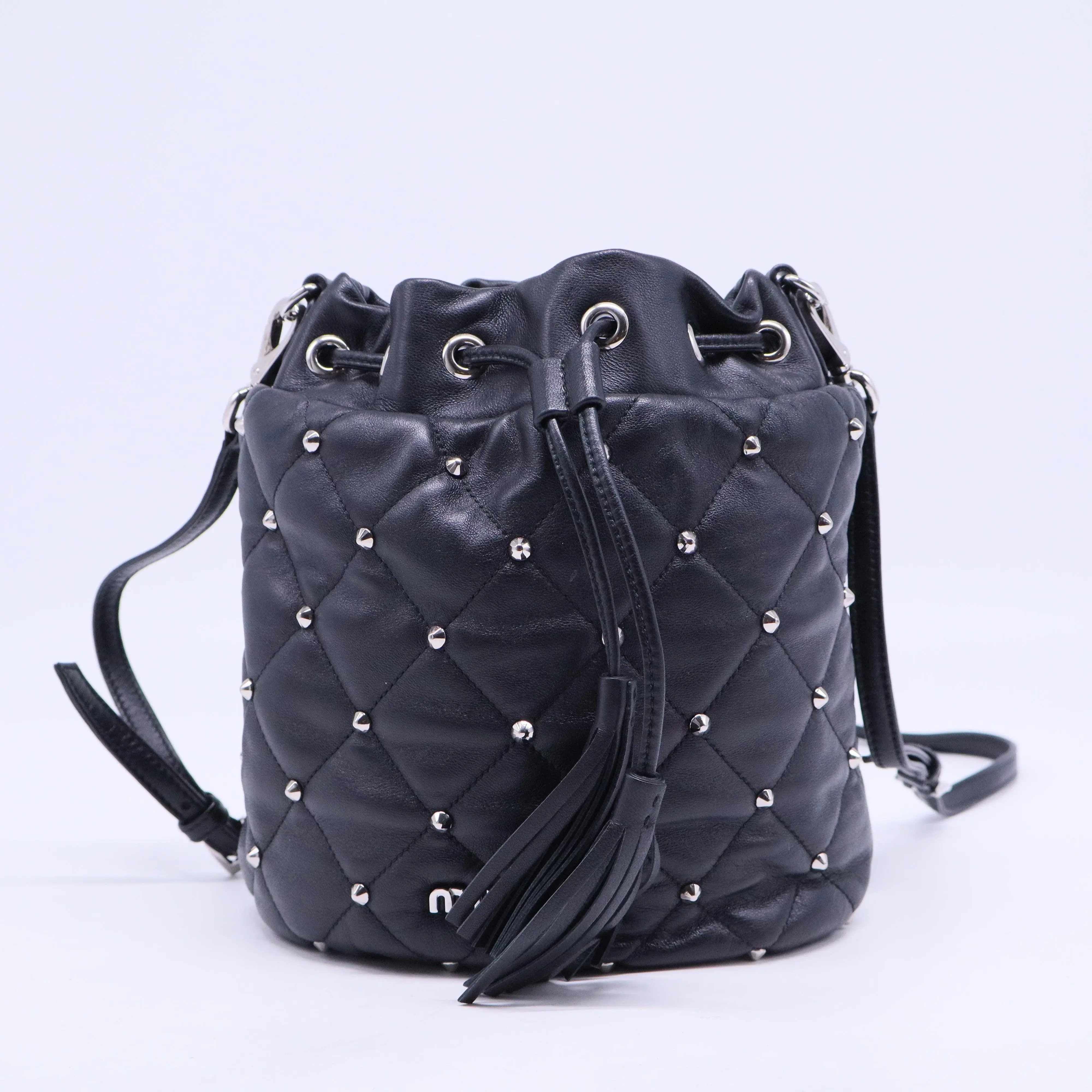 Pre-owned miu miu Leather Bucket Bags Black Studded Bucket Bag B21011
