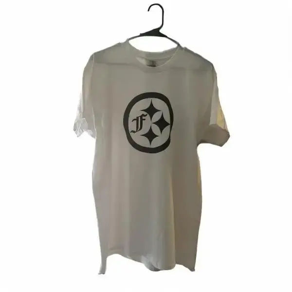 WHT/BLK Classic Fekete Logo Tee