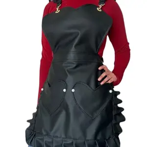 Coquette ruffled apron