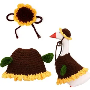 7-Inch Desktop Goose Costume, Cute Handmade Crochet Doorstep Goose Statue with Hat and Clothes, Home and Office Decorations, Handmade Crochet Figure