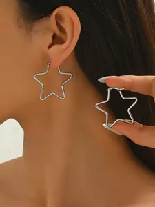 DareSee 2pcs Stainless Steel Geometric Hoop Silver Earrings Star, Heart, Circle Design Colors And Styles MusicFest Y2KFest Autumn Winter Gifts Hoop Earring Sets