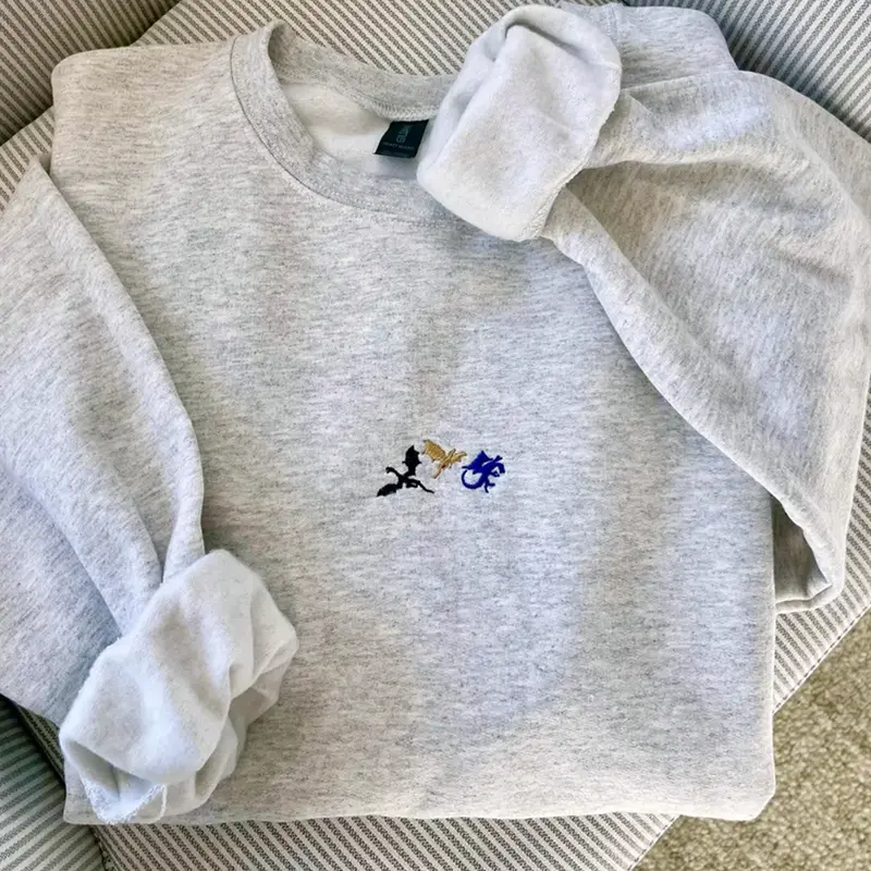 Tiny dragons embroidered sweatshirt & hoodie, Fourth Wing embroidered sweatshirt, booktok, bookish gifts, dragon, basgiath war college crewneck