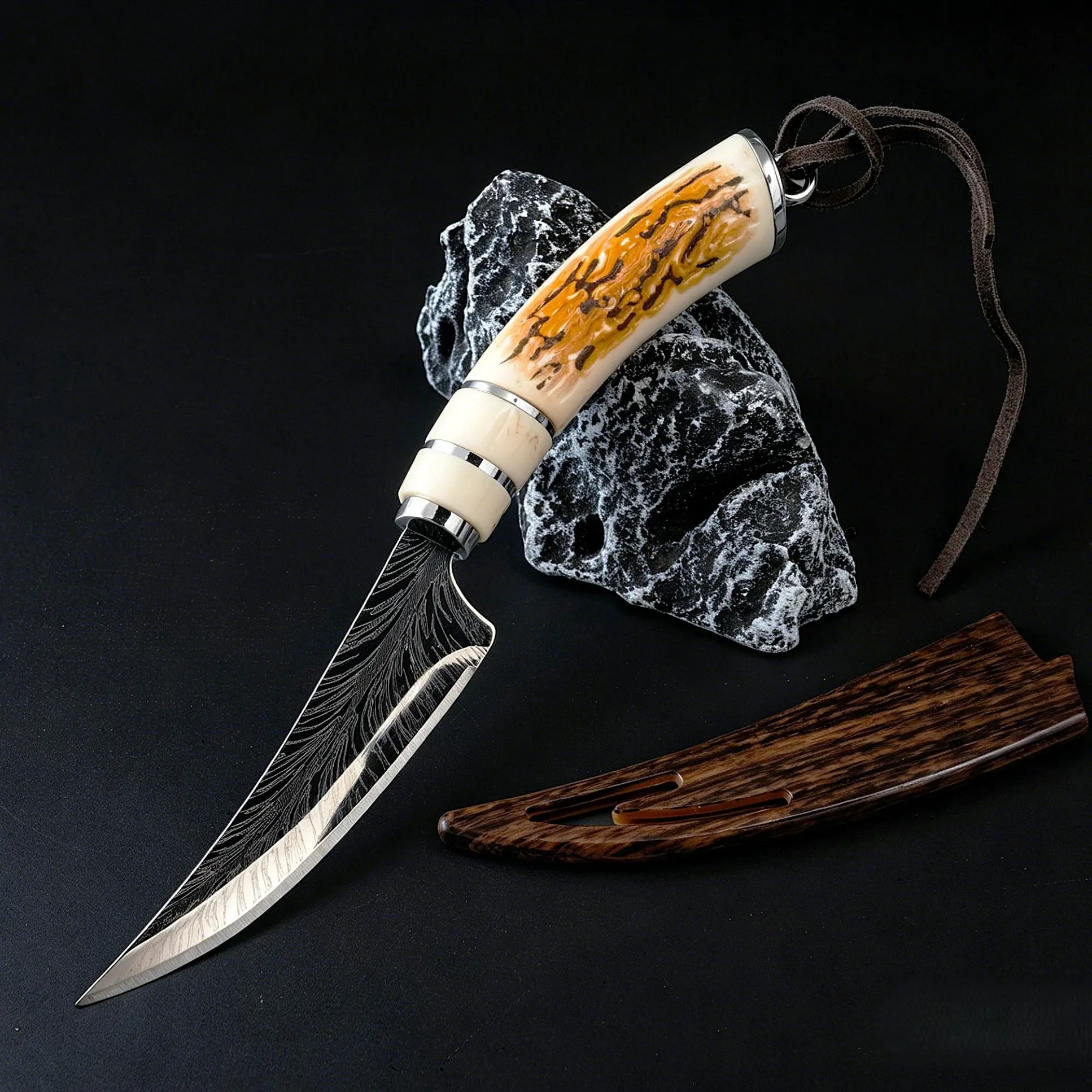Fixed Blade Bushcraft Knife with Feather Pattern and Faux Antler Resin Handle - Ergonomic Outdoor Survival Tool, Camping Accessories