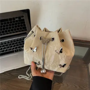 Design Pleated Drawstring Butterfly Shoulder Messenger Bag Versatile Chain Bucket Bag with Unique Pleated Design Secure Drawstring Closure for Everyday Use