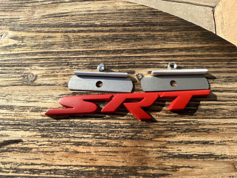 SRT 3D Metal Grille Logo Emblem Nameplate for HellCat Charger Challenger Jeep Grand Cherokee