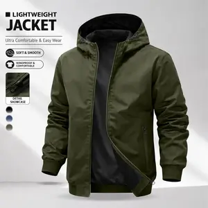 Men’s hooded casual windbreaker jacket — wrinkle-resistant, wear-resistant, structured fabric; zipper design; loose fit that isn’t bulky; comfortable to wear; suitable for everyday commuting and weekend outings.