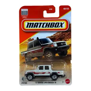 Matchbox 2017 Toyota Land Cruiser 78 Pickup White Red Stripes 40/125