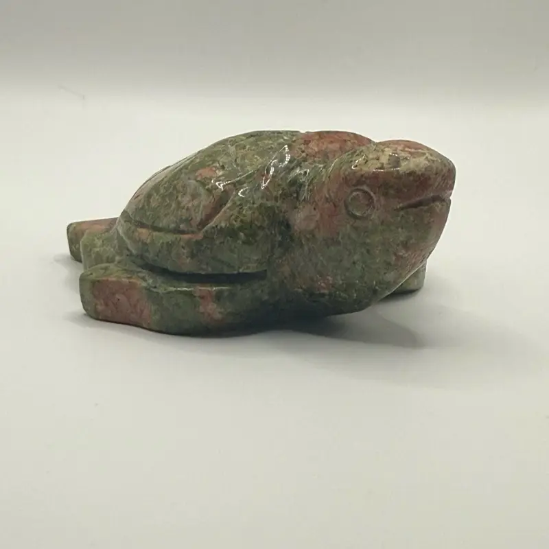 Unikite Turtle Carving - Intricate Crystal Artwork for Adults - Lifelike Design with Precise Lines & Natural Beauty - Perfect for Collectors