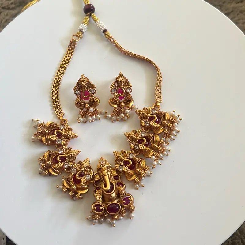 Temple Jewelry set
