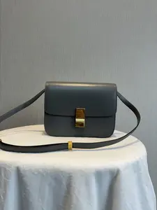 Pre-owned Celine Medium Classic Box Bag