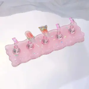 Aurora Nail Stand Pink