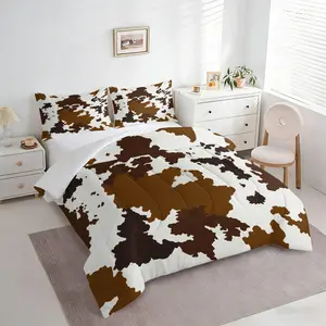 2/3Pcs Brown Cow Print Comforter Set, Western Farmhouse Quilt Bedding Set with Pillowcases, Neutral Cowhide Pattern Bedding for Rustic Bedroom, Soft All-Season Decor for Teens & Adults