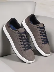 Men's Fashion Sneakers, Deep Blue Light Options, Anti-Slip Wear-Resistant Casual Daily Shoes, Versatile Board Shoes