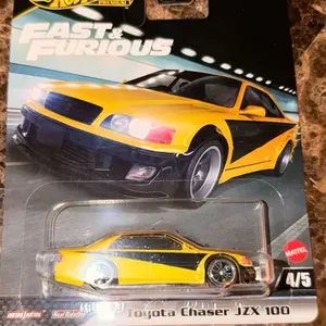 Hot Wheels Fast & Furious Toyota Chaser JZX 100 Die-Cast Car 4/5 Series