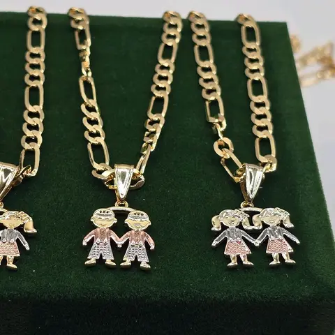 Female Mom's Pendant Necklace with 22" GP Chain, Children & Grandchildren Boy & Girl Charms, Valentine Gifts for Mom, Chain Jewelry