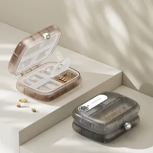 Portable small pill box for daily medication, sealed and moisture-proof, suitable for carrying with you, transparent pill box for use seven days a week