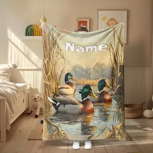 Nature-Themed Wildlife Flannel Blanket - Realistic Duck Print on Reed Bed, 418g Tufted Weave, Soft Texture, Customizable Name/Text, Thick, All-Season, Machine Washable, Birthday/Mother's Day Gift