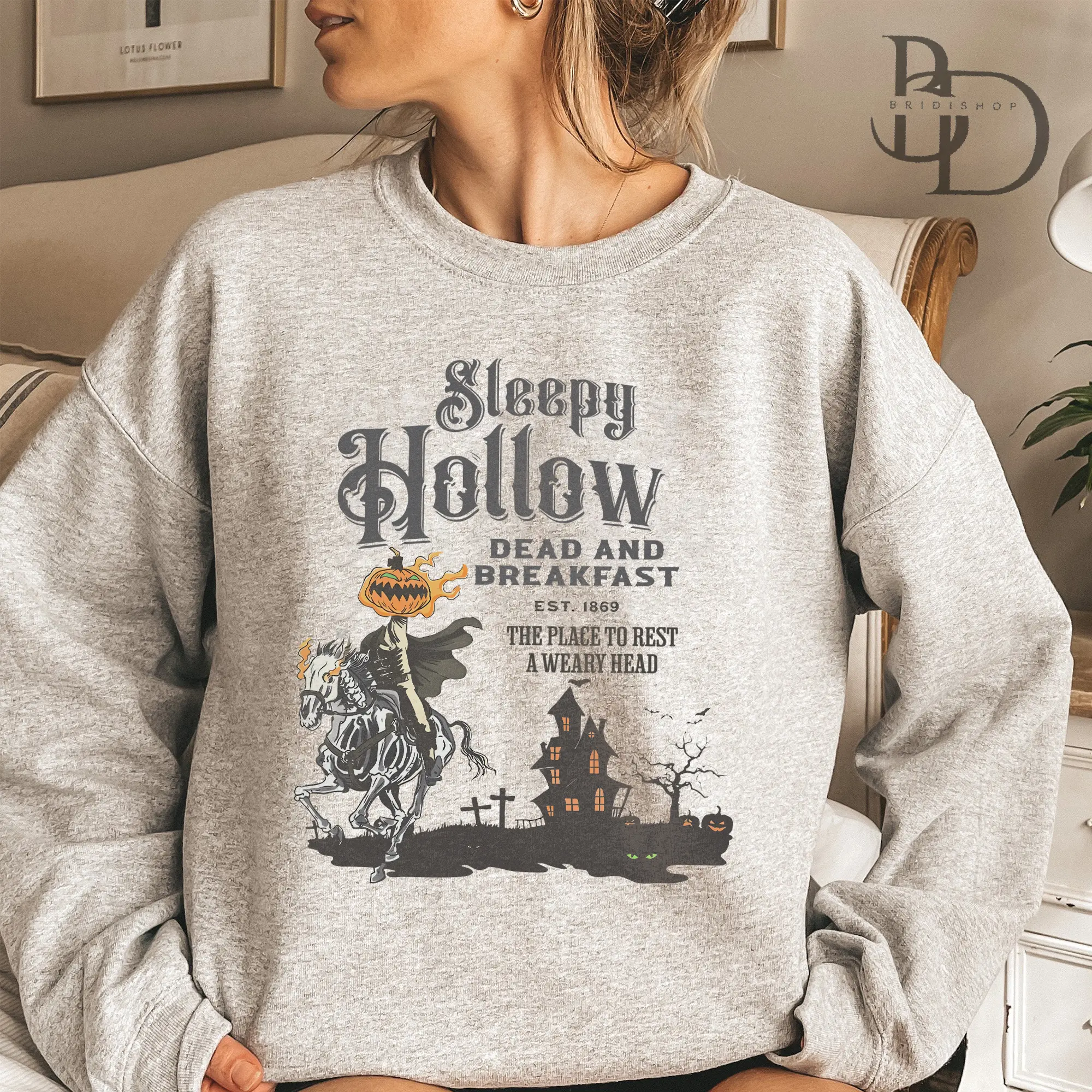 Sleepy Hollow Sweatshirt, Headless Horseman Shirt, Dark Academia T-shirt, Booktok Merch, Halloween Movie Sweatshirt, Spooky Season Shirt, Literature Shirt