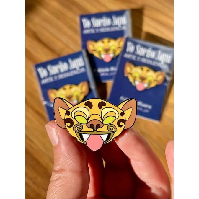 Yo Sueño Aquí – Enamel Pin