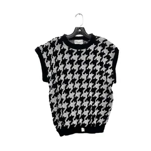 Big Houndstooth Sweater Vest